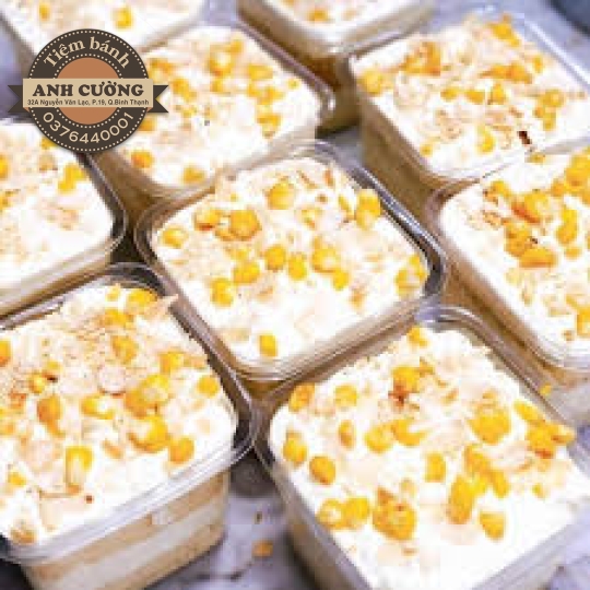 Ly bánh kem bắp hạnh nhân